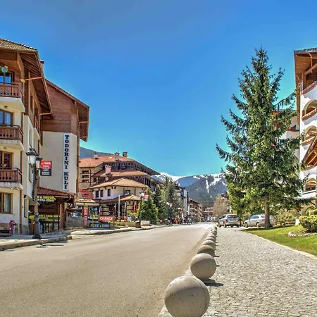 Gondola Flat Number 5 *