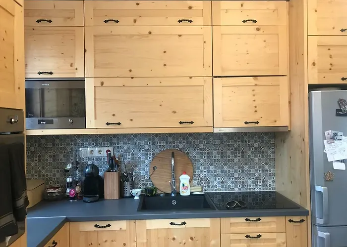 Gondola Flat Number 5